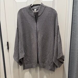 lululemon athletica Gray Poncho Sweater